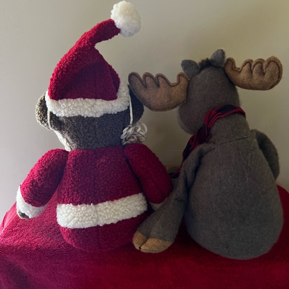 Two Vintage Hallmark Christmas Plush Kris The Bear and Broose The Moose 1998 - Picture 3 of 10